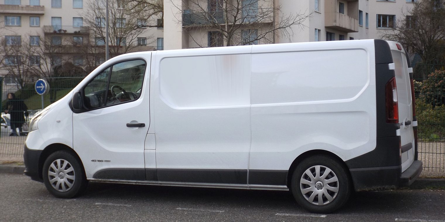 Renault Trafic accidenté ou moteur HS : pourquoi le faire enlever rapidement est la meilleure décision en 2025