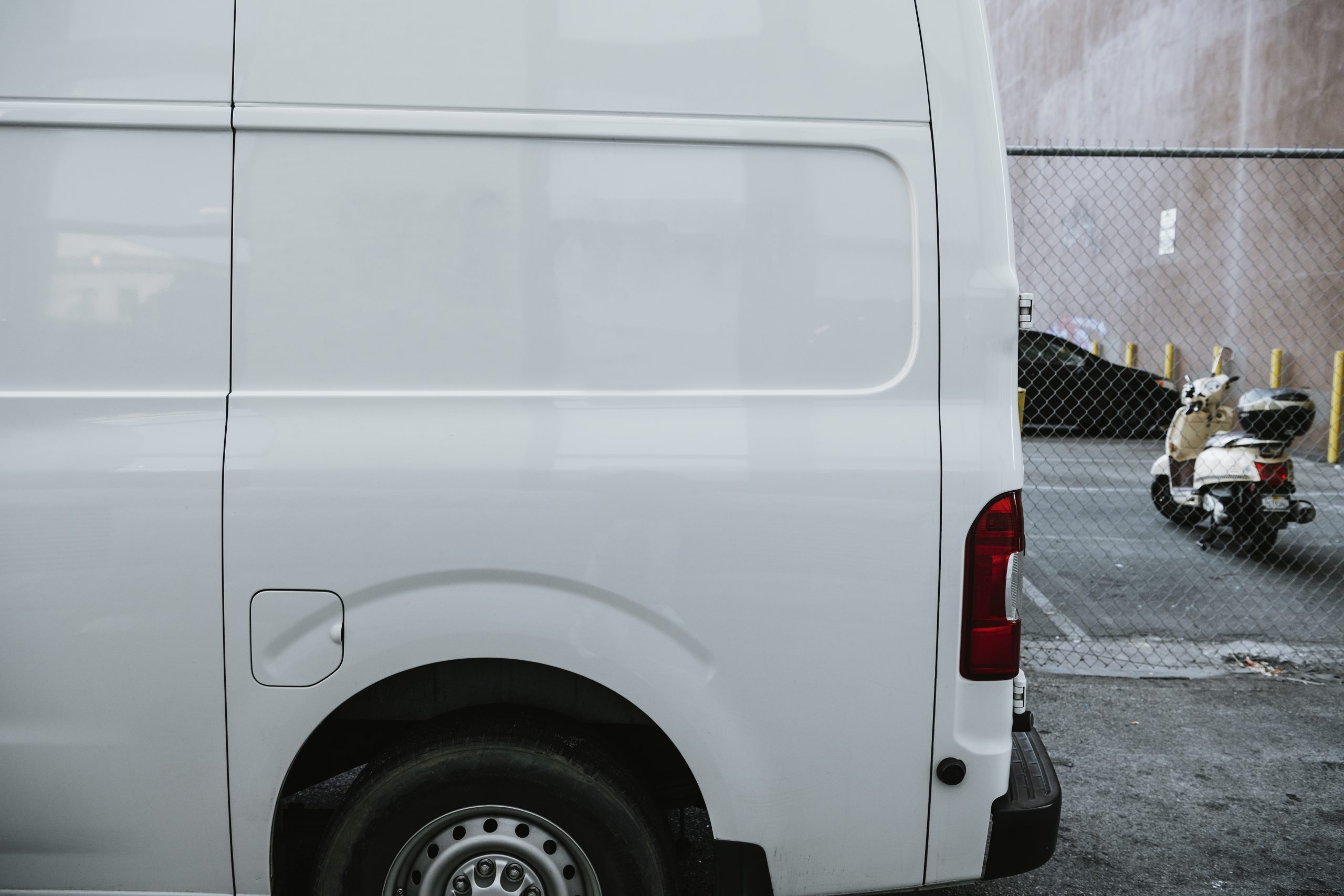 camionnette en épave